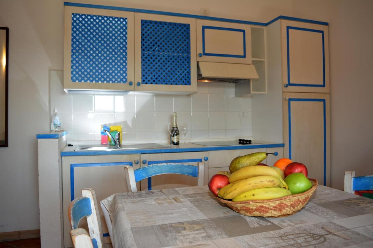 Appartamenti Residence Zodiaco Porto Pozzo Bagian luar foto