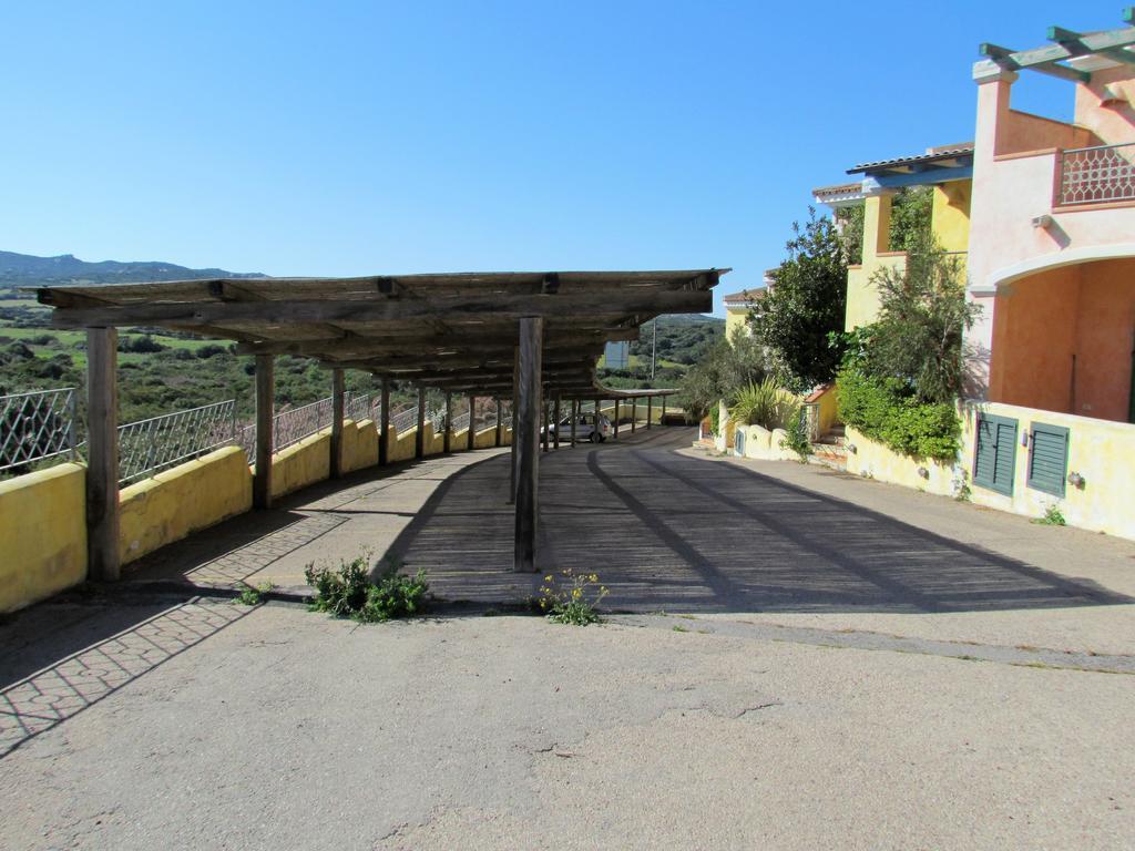 Appartamenti Residence Zodiaco Porto Pozzo Bagian luar foto
